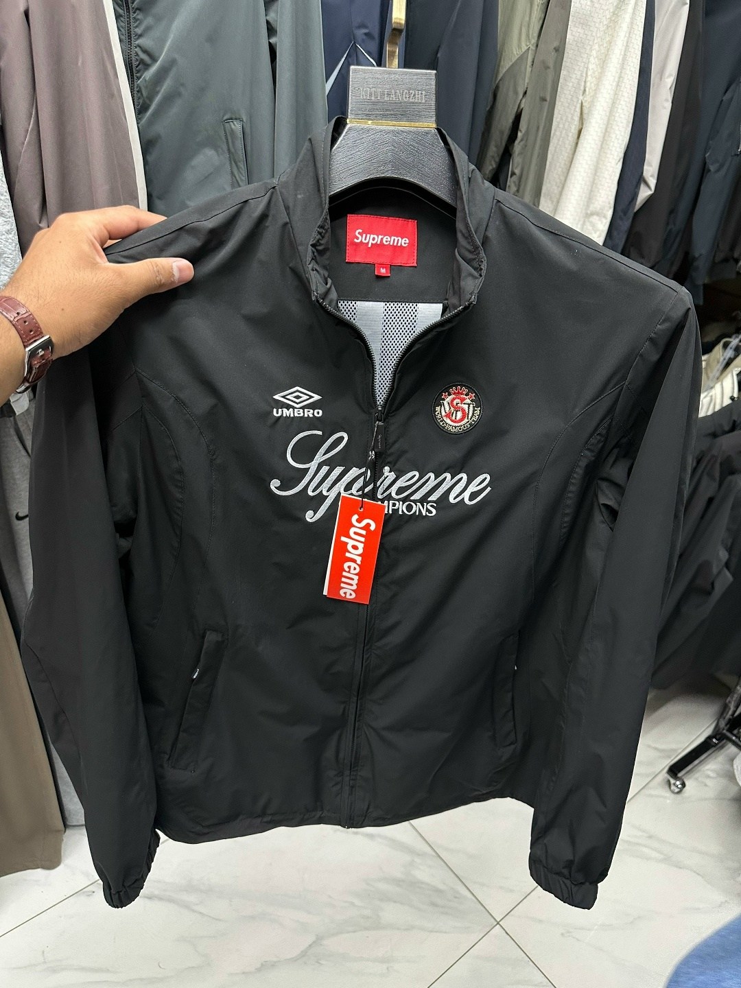 куртка supreme x umbro track jacket 'black',куртка,supreme umbro track jacket,легкая куртка,supreme x umbro track jacket black