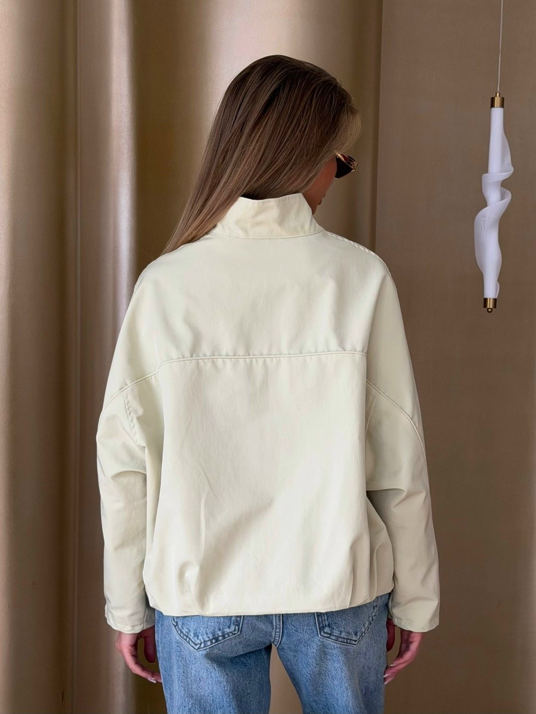 повседневная куртка,куртка бомбер,куртка свободного кроя,куртка с воротником,куртка модная