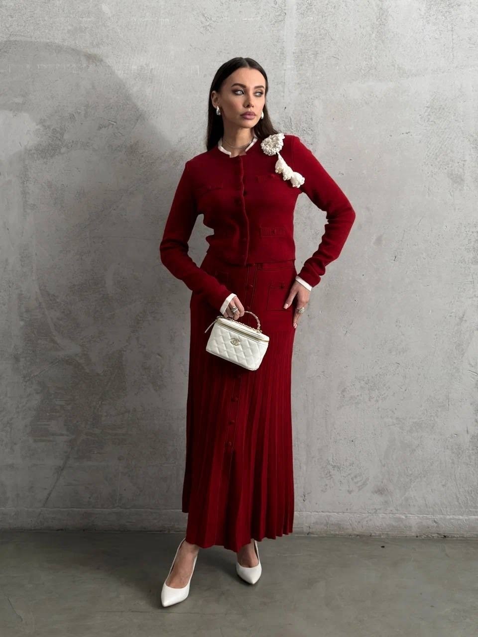 трикотажный женский костюм красного цвета,трикотажное платье,костюм женский,платье женской,платье трикотажное макси