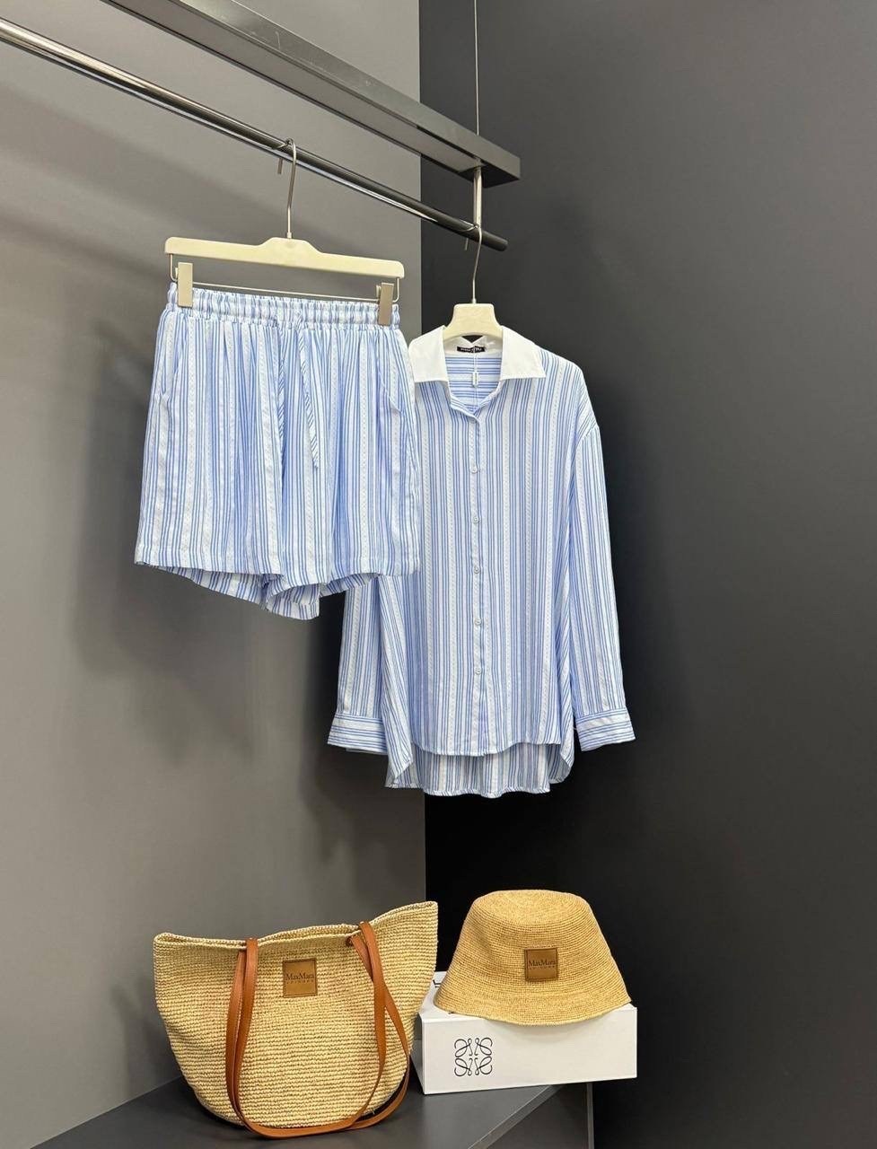 костюм летний с шортами рубашкой льняной в полоску из льна betrendy wear,костюм женский летний с шортами и рубашкой из льна,женские комбинезоны,костюм летний с шортами и рубашкой льняной,костюм в поло