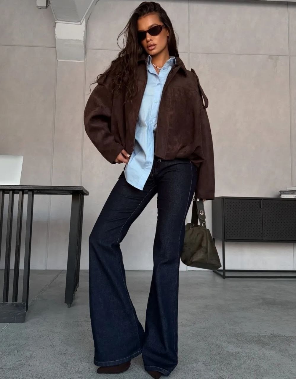 куртка замшевая,женская замшевая куртка,коричневая куртка,куртка из замши,бомбер женская куртка