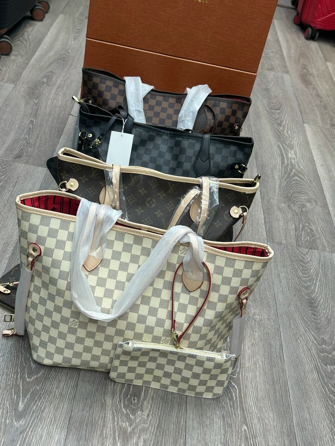 сумка луи виттон,сумка louis vuitton,сумка шоппер луи виттон,сумка женская louis vuitton,louis vuitton neverfull