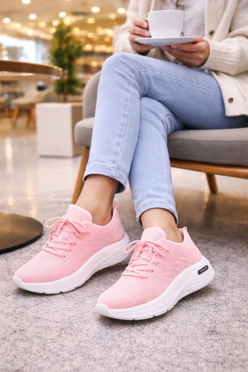 кроссовки,,женские кроссовки,спортивный ,женская спортивная