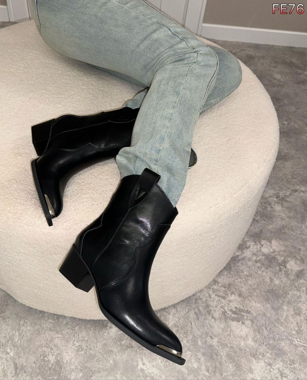 ботильоны казаки,,полусапоги казаки,ботильоны celine,казаки  женская