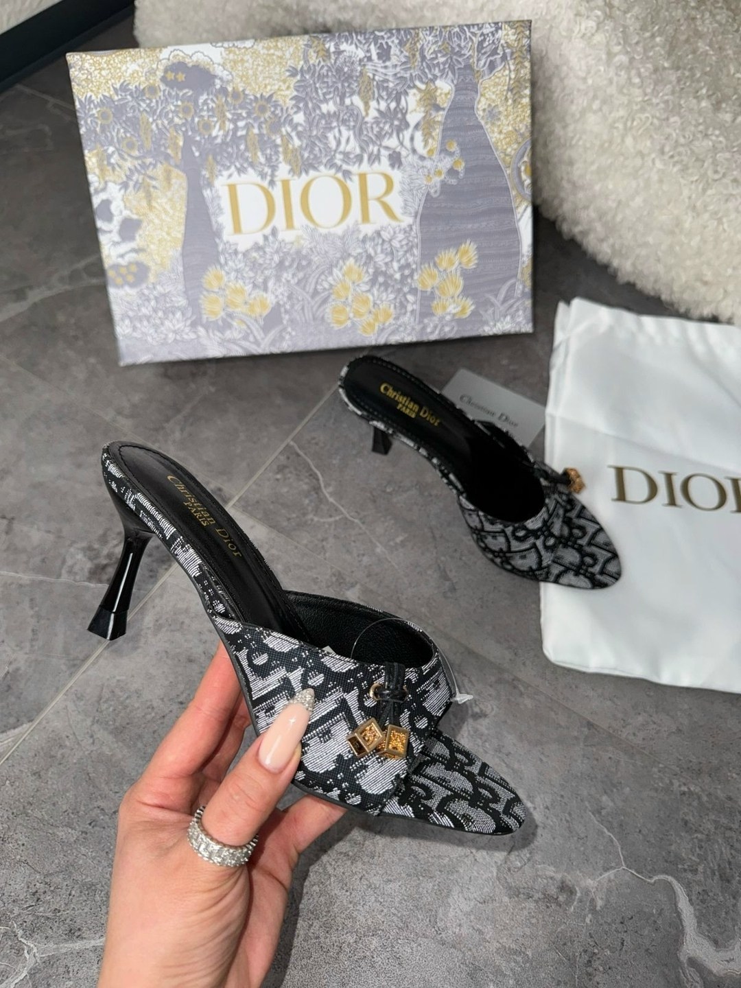 ,туфли dior,диор туфли,диор туфли женские 2026,босоножки диор