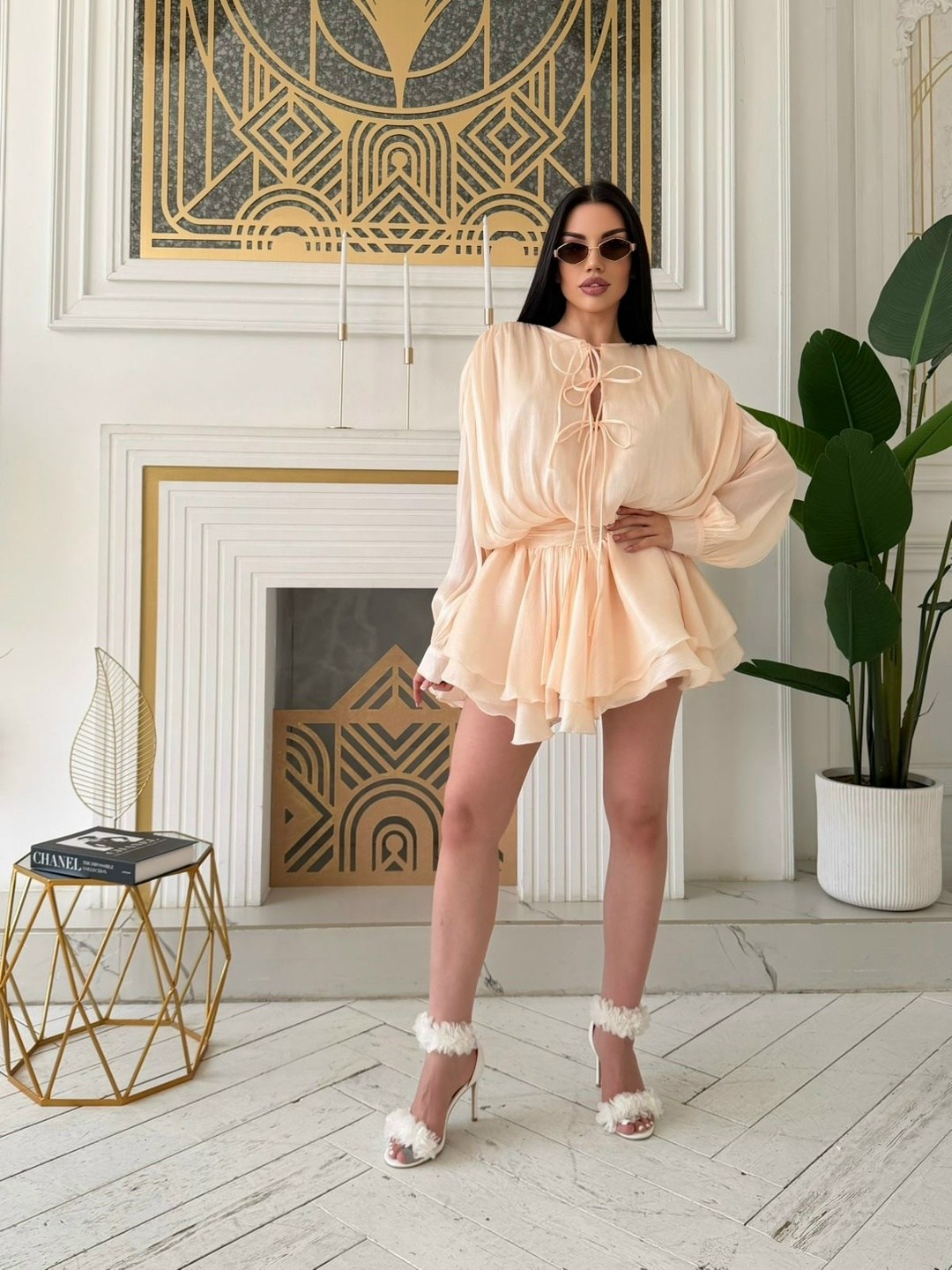 стильные костюмы,женский костюм,одежда для женщин,комбинезон с завязками