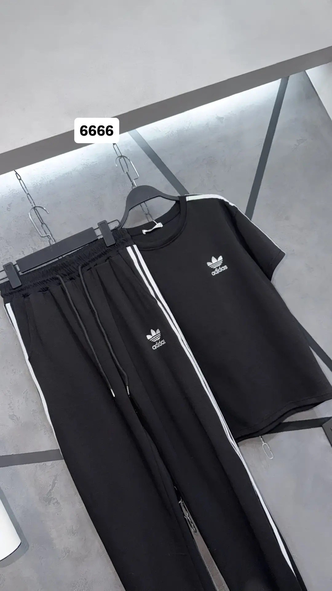 спортивный костюм adidas,костюм спортивный adidas sportswear,мужской спортивный костюм adidas,костюм спортивный adidas original,костюм адидас