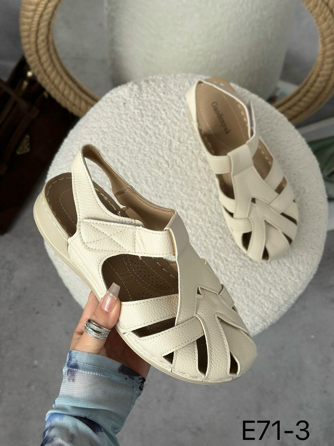 ,женские сандалии,сандалии,женские босоножки,повседневные сандалии