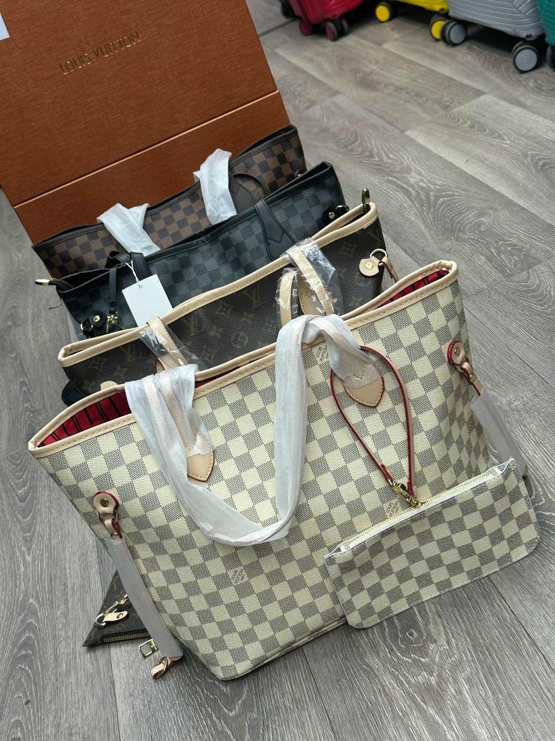 сумка луи виттон,сумка louis vuitton,сумка шоппер луи виттон,сумка женская louis vuitton,louis vuitton neverfull