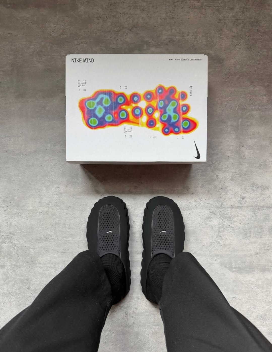 ,тапки модные,обуви,домашние тапочки,тапочки кроссовки