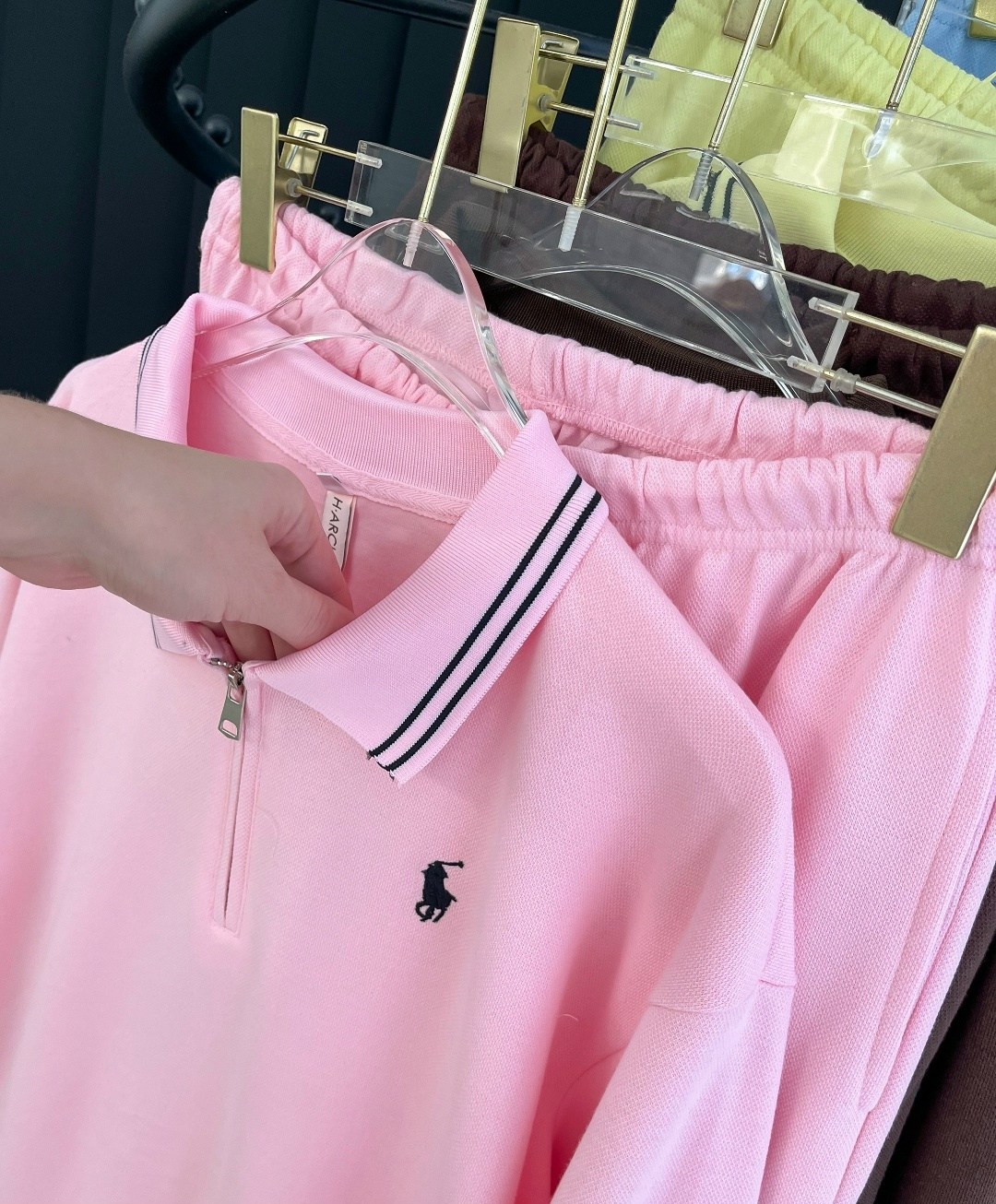 костюм спортивный женский,стильные костюмы,спортивный костюм,костюм двойка,женские костюмы