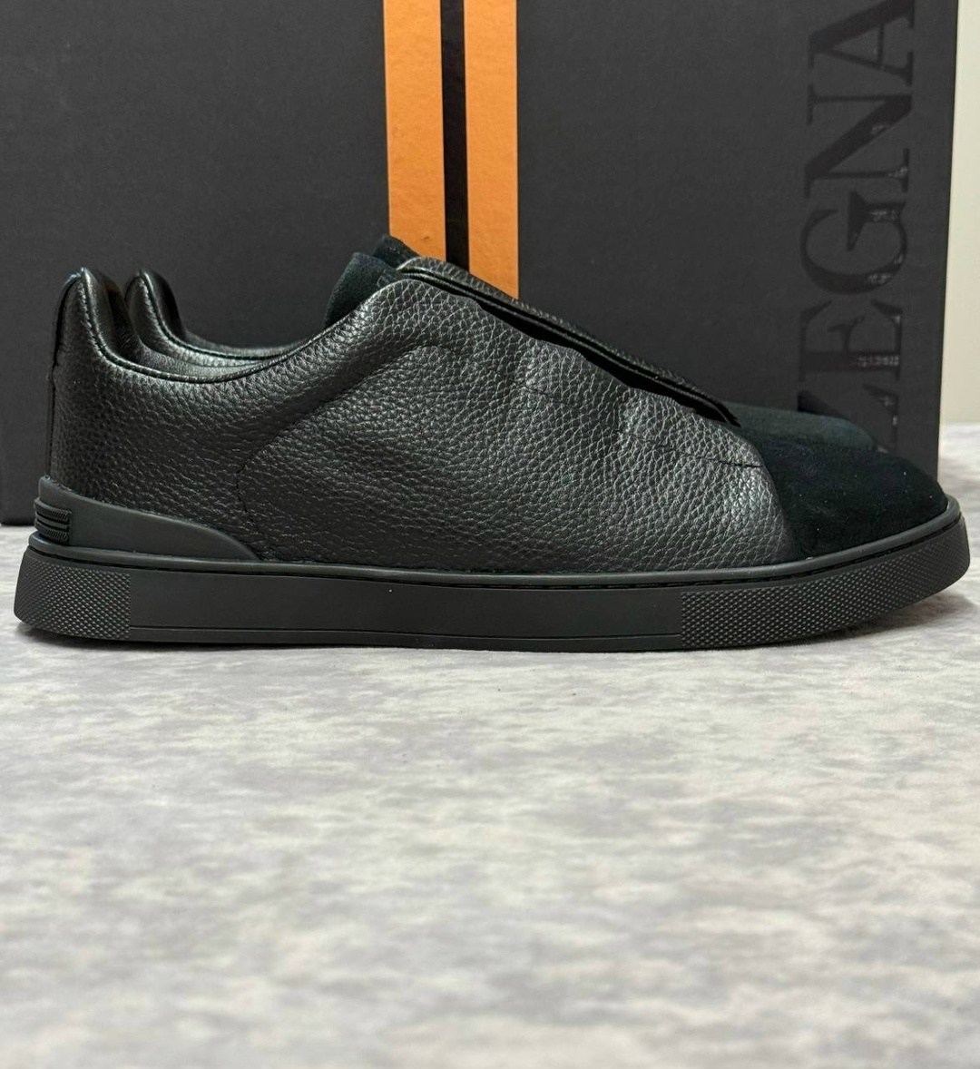 кеды zegna,чёрные кроссовки ermenegildo zegna triple stitch suede,zegna чёрные кроссовки triple stitch suede,кроссовки ermenegildo zegna,замшевые кеды мужские