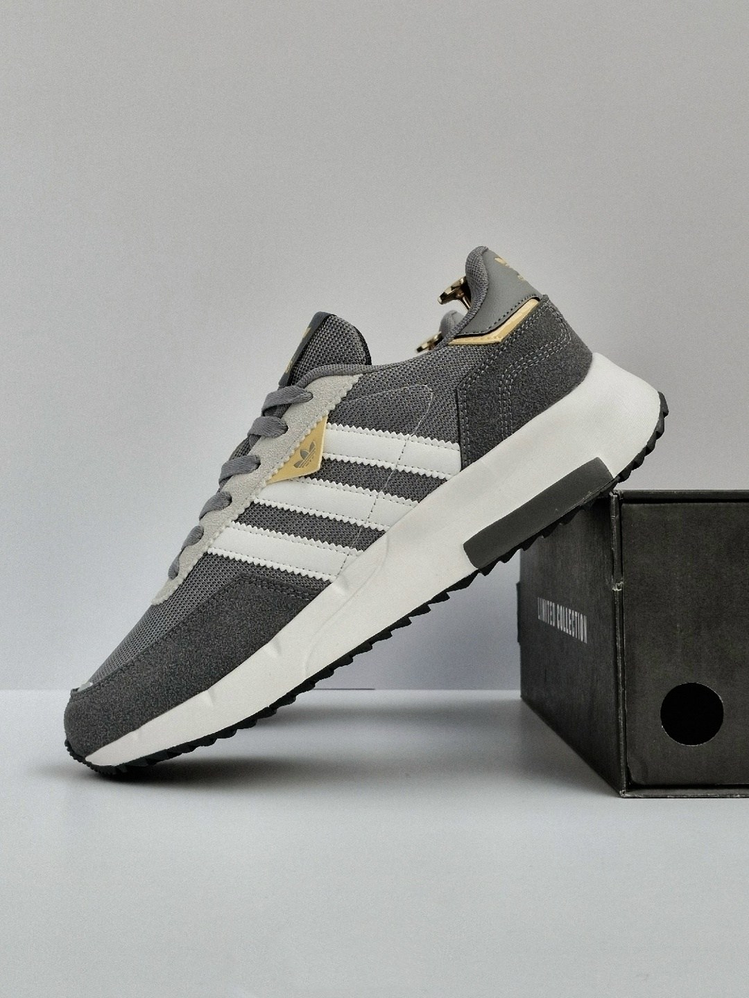 кроссовки мужские adidas,кроссовки adidas,кроссовки adidas retropy,кроссовки adidas iniki,кроссовки адидас