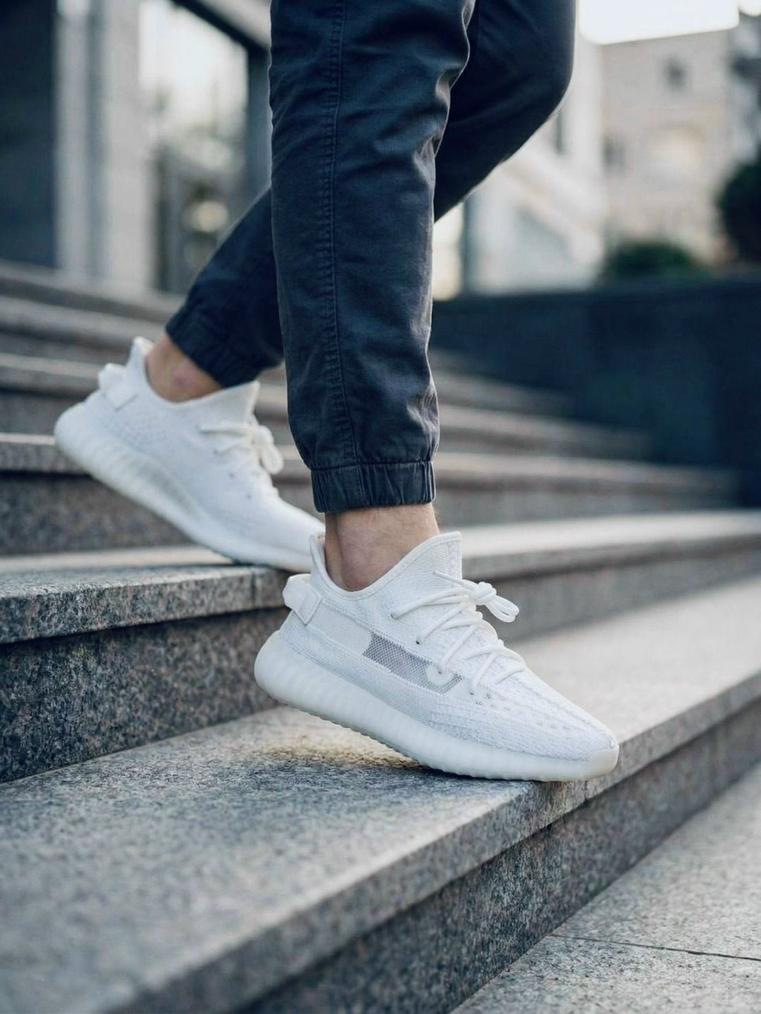 кроссовки adidas yeezy 350 boost,кроссовки adidas yeezy boost,кроссовки adidas yeezy 350 boost v2 triple white,кроссовки адидас изи буст,adidas yeezy boost 350 v 2