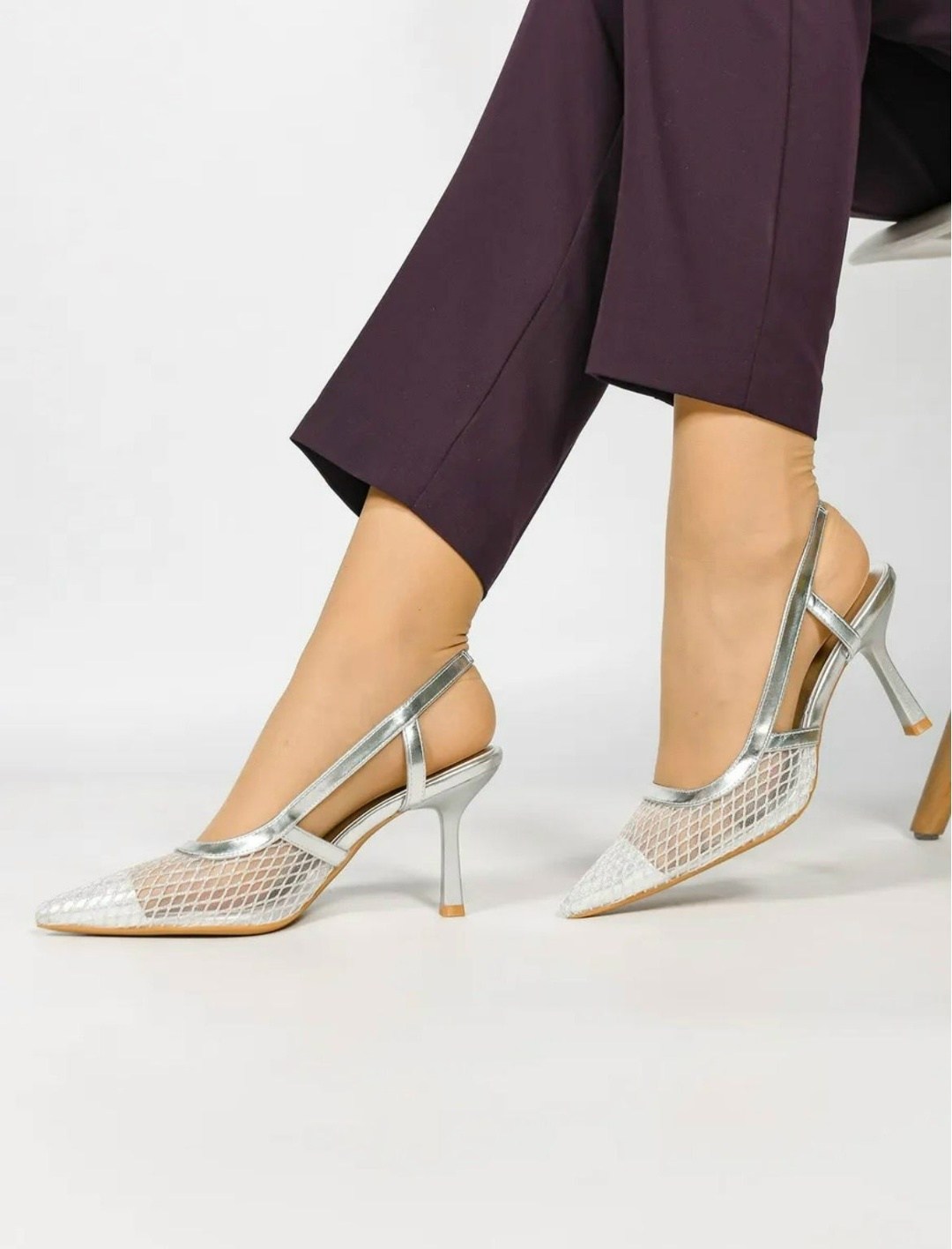 ,серебристые туфли,серебряные туфли,туфли женские,босоножки на каблуках