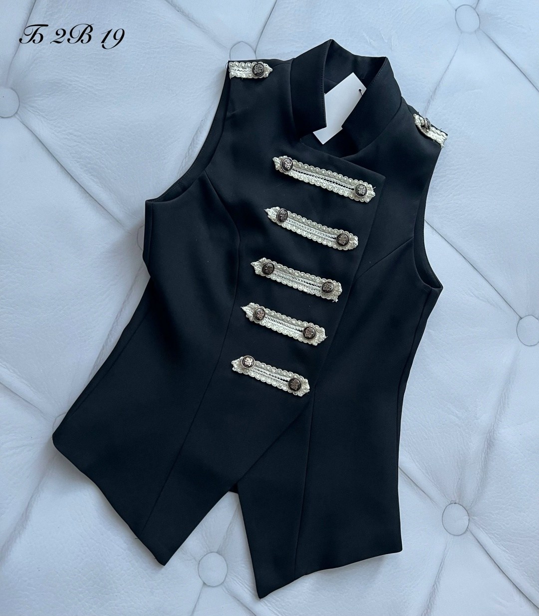 женские брючные костюмы,женские жилеты,брючный костюм с жилеткой,жилетка женская,женские костюмы