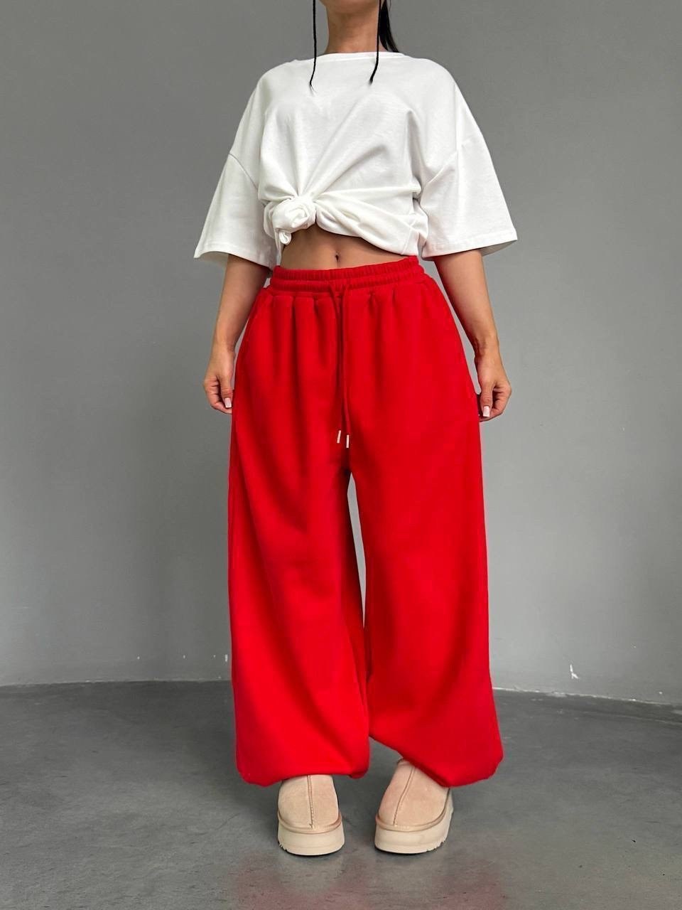 спортивные брюки,брюки женские спортивные,красные штаны,широкие брюки,широкие штаны