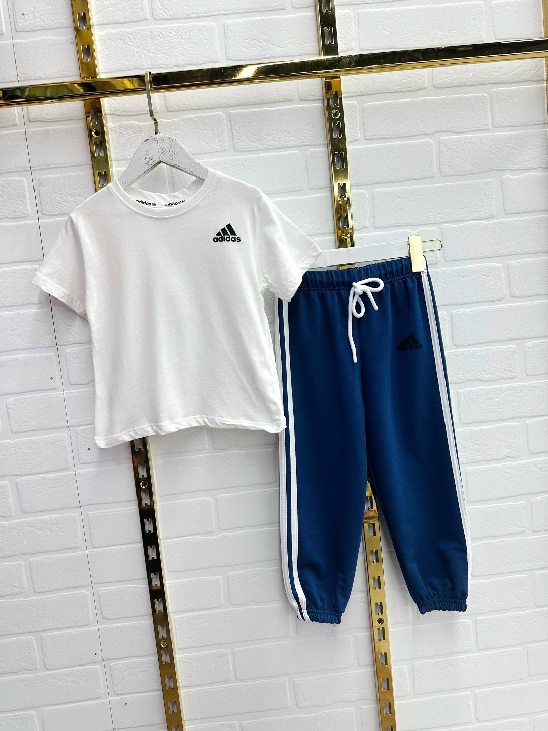 костюм для мальчиков adidas,штаны адидас трикотаж,брюки спортивные adidas,спортивный костюм adidas,детские спортивные штаны adidas