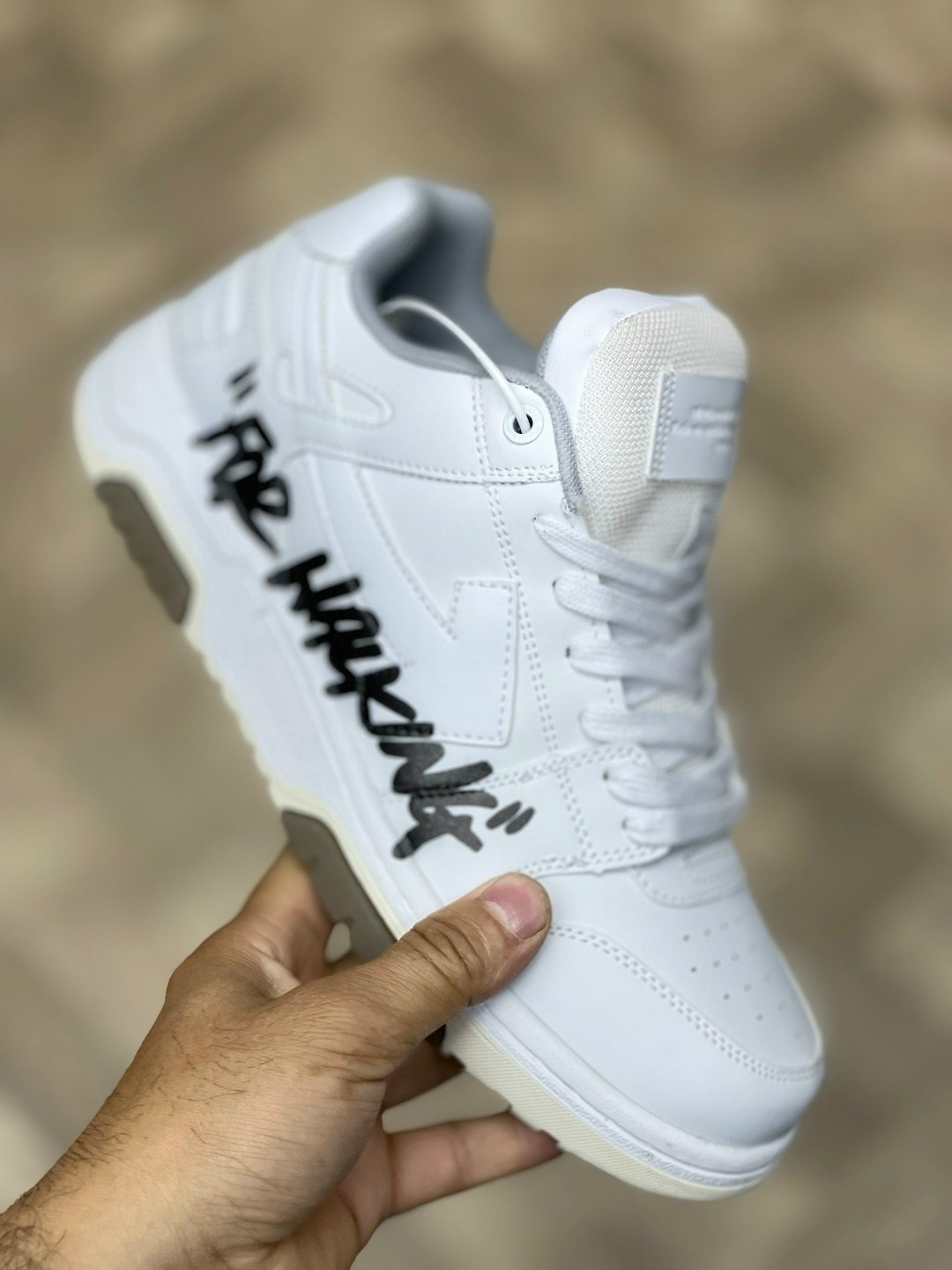 кроссовки adidas,кроссовки мужские adidas,кроссовки дутыши на высокой подошве,кроссовки,кроссовки черные