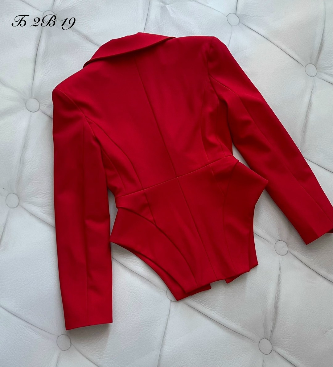 пиджак,пиджак женский,красный пиджак женский,жакет,красный приталенный пиджак