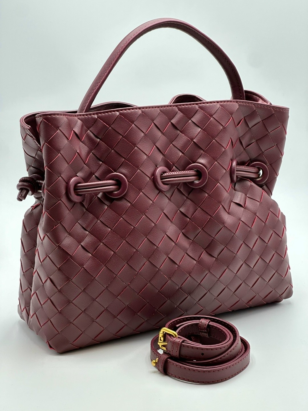 bottega veneta сумка,сумка,женская сумка,розовая сумка,плетеная сумка