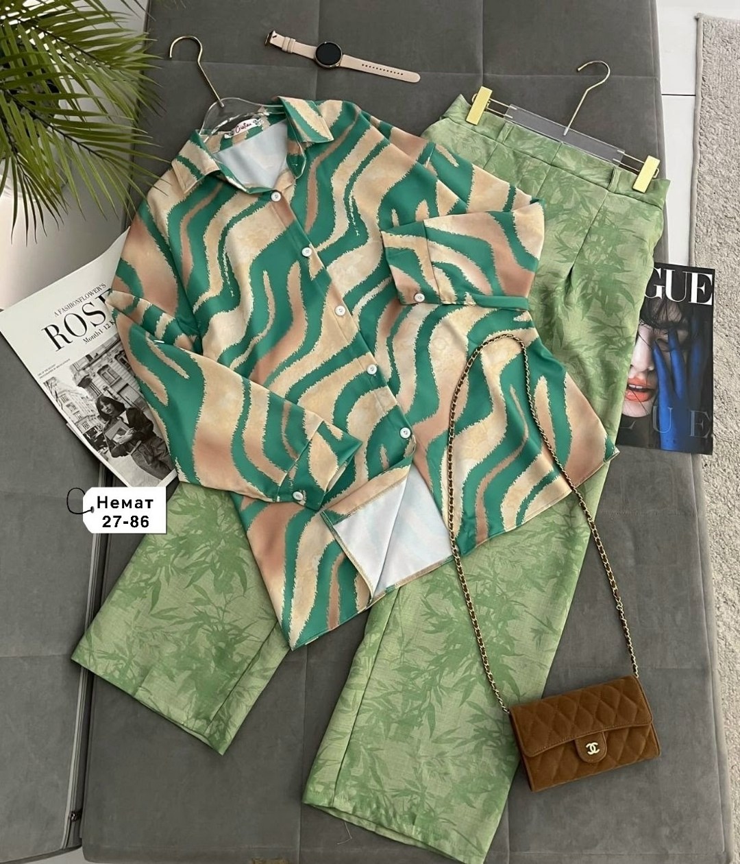 стильные женские костюмы,костюм стильный,женские костюмы,женский костюм двойка,брючный праздничный костюм двойка с принтом viksev