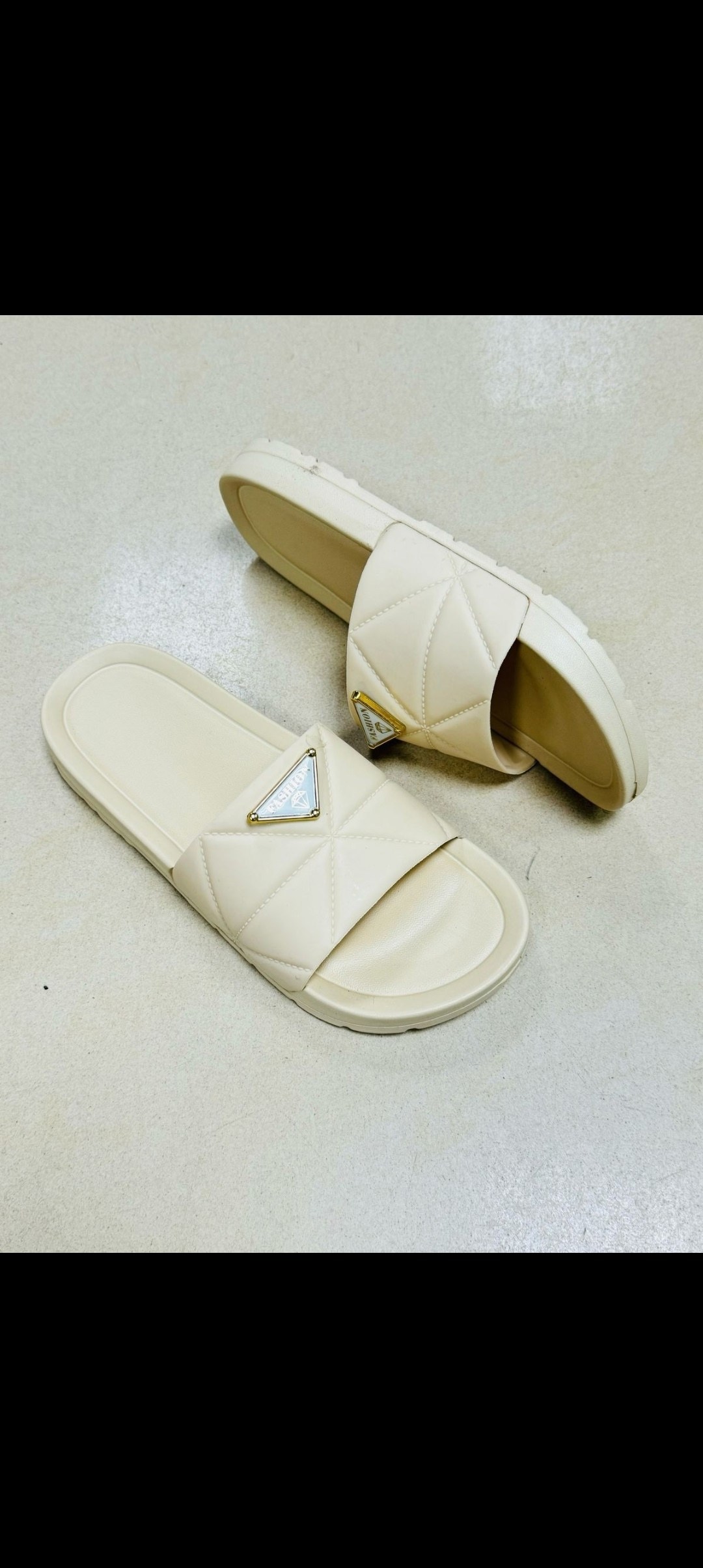 шлепанцы женские,модные тапочки,шлепки gloria jeans женские,женские тапочки,