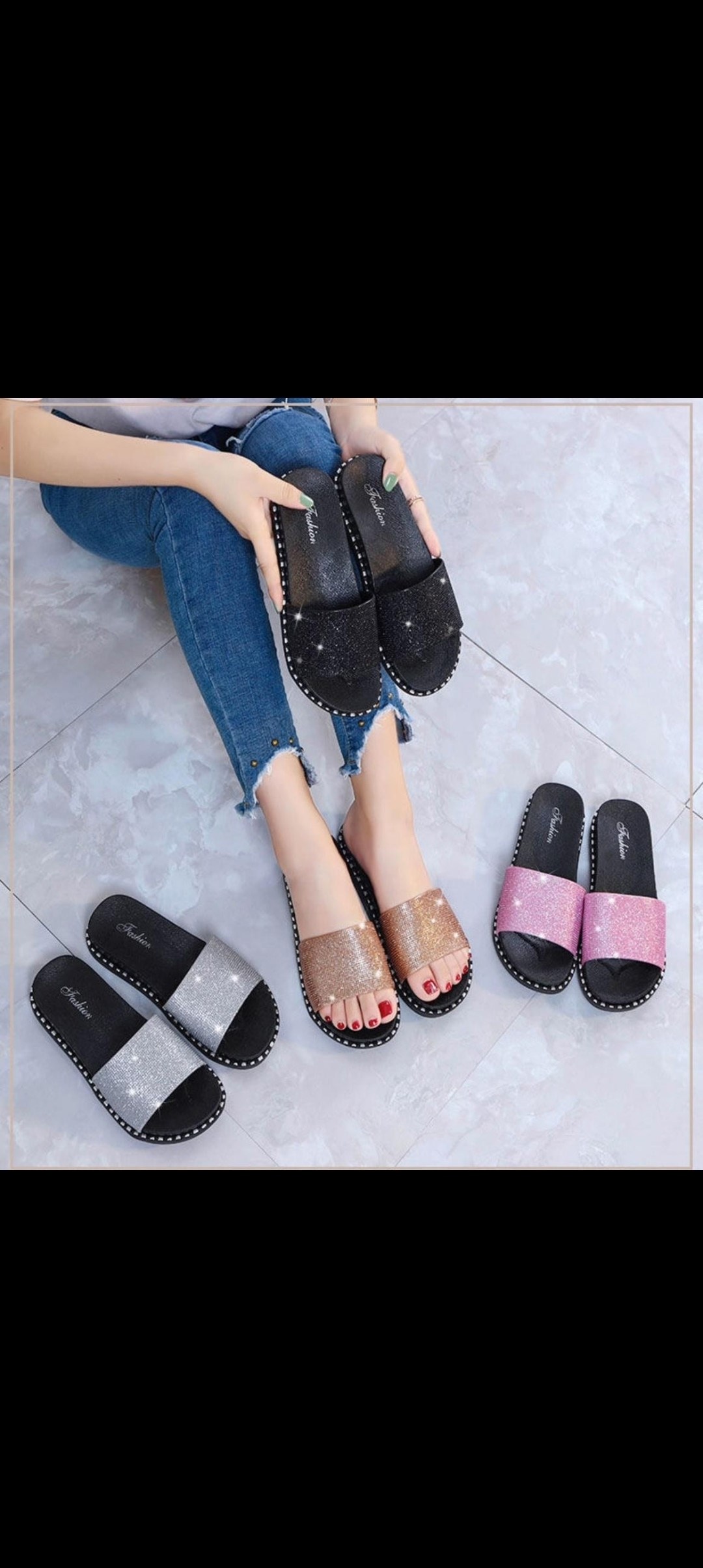женские шлепанцы,блестящие шлепки,шлепки женские с блестками,тапочки модные,шлепанцы со стразами