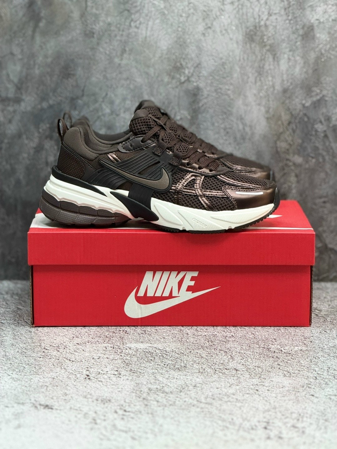 женские повседневные кроссовки nike v2k run коричневый,кроссовки nike,кроссовки nike v 2 k run,кроссовки,женские кроссовки nike