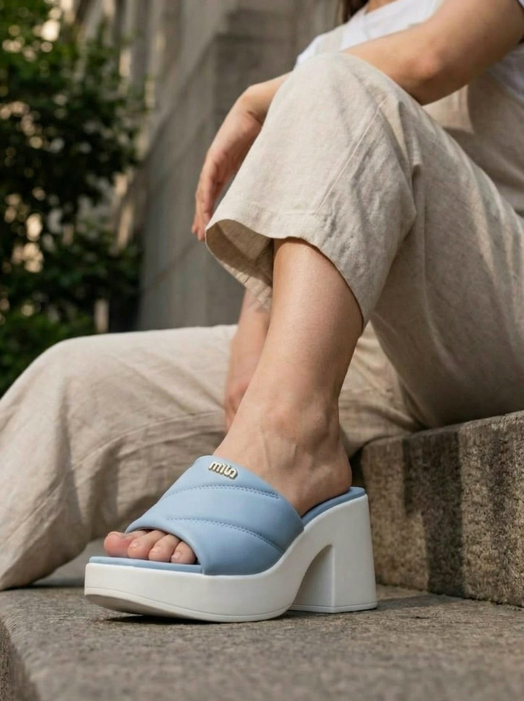 модные босоножки,женские босоножки,босоножки с ремешками,замшевые босоножки,