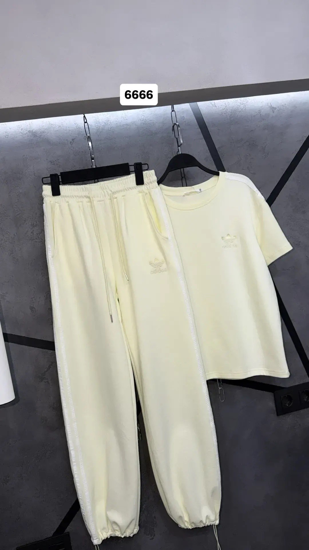 женский спортивный костюм,спортивный костюм,женские костюмы,костюм,летние костюмы