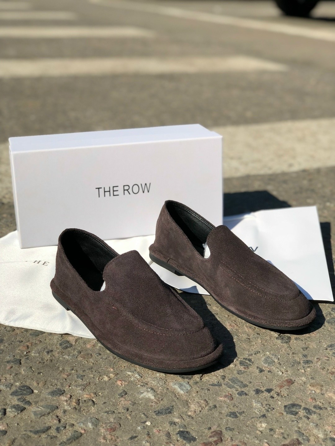 лоферы замшевые,женские замшевые коричневые лоферы the row с мехом,лоферы the row,,the row