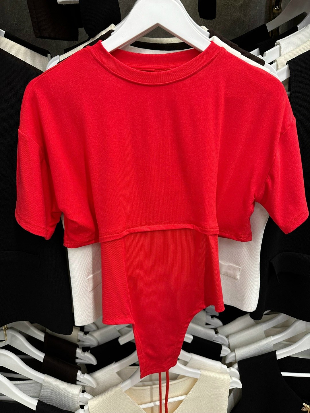 футболки женская,летние футболки,кроп топ,футболка женская укороченная,укороченная футболка