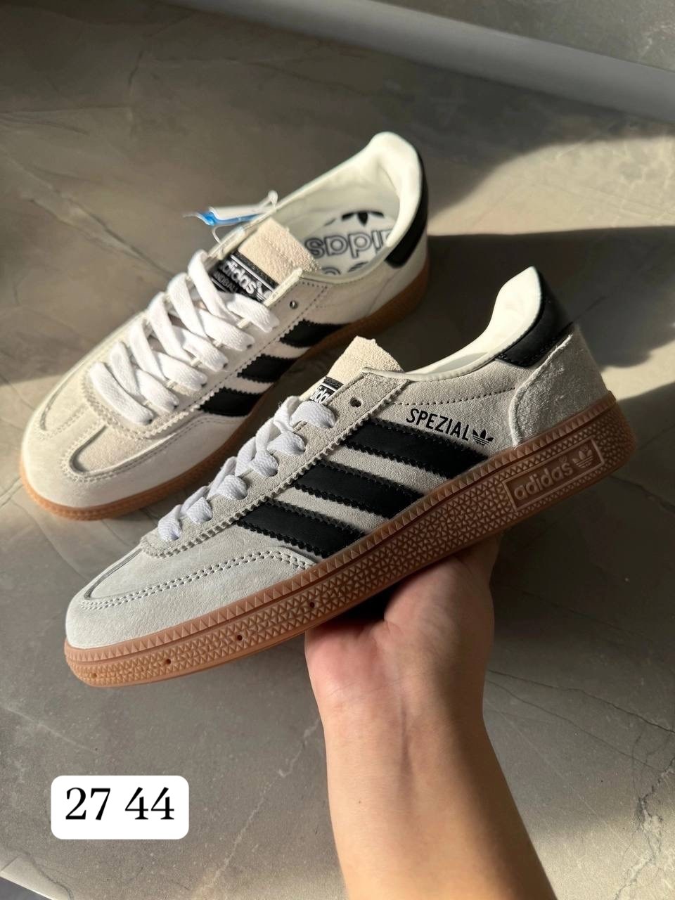 кроссовки adidas spezial,,женские кроссовки adidas,кроссовки adidas,adidas handball spezial