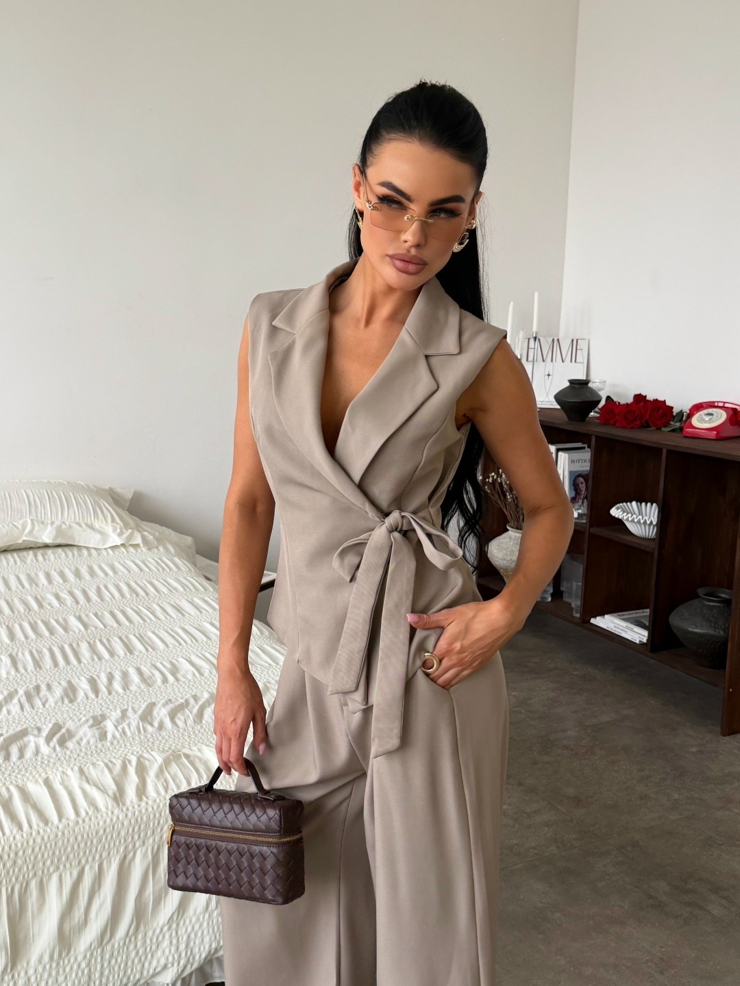 брючный костюм,женский брючный костюм,костюм с брюками,костюм брючный деловой emberens,костюм с жилетом и брюками