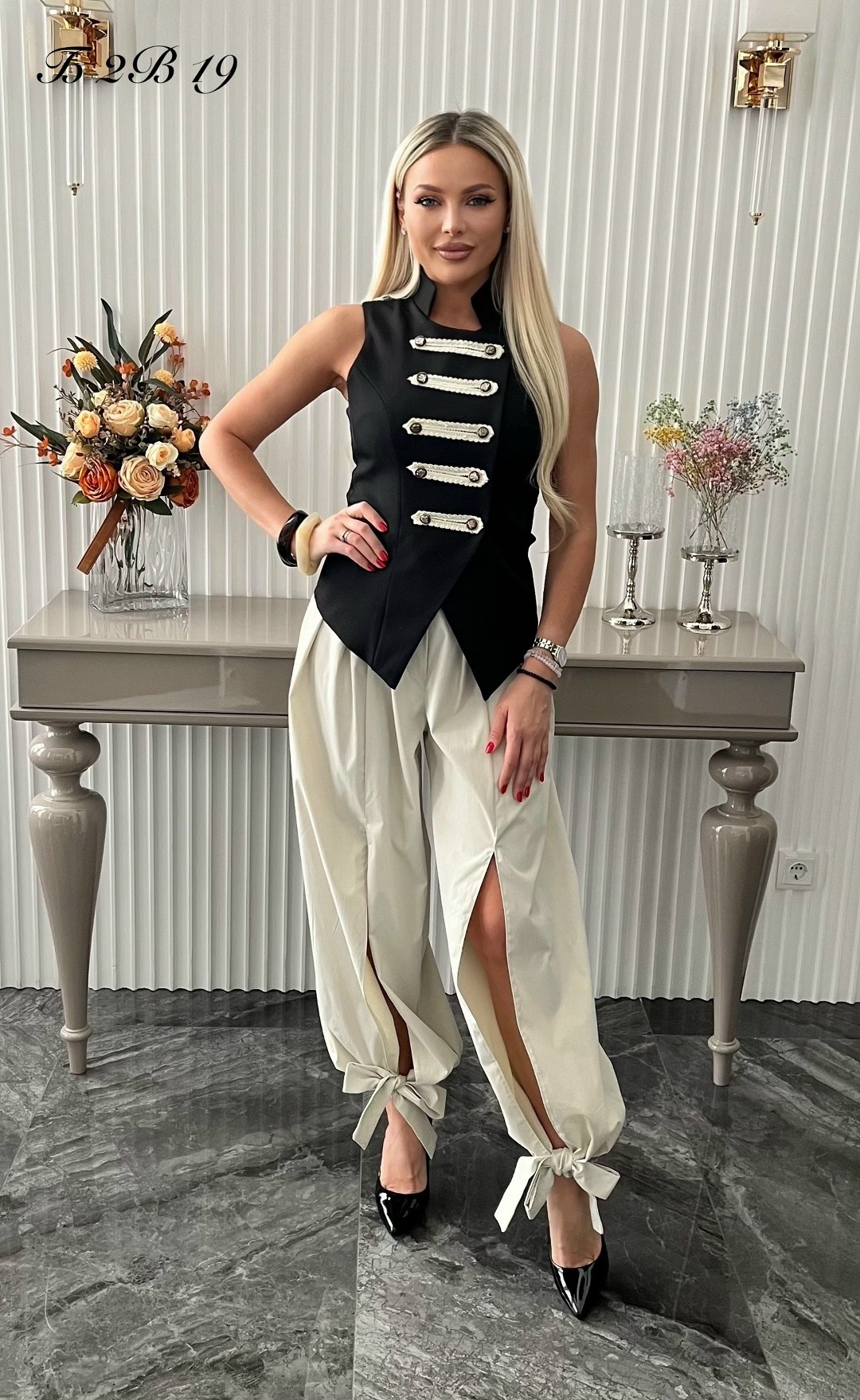 женские брючные костюмы,женские жилеты,брючный костюм с жилеткой,жилетка женская,женские костюмы