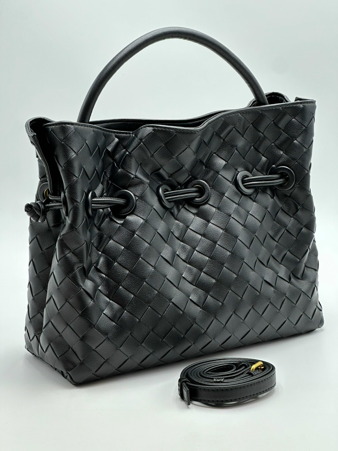 bottega veneta сумка,сумка,женская сумка,розовая сумка,плетеная сумка