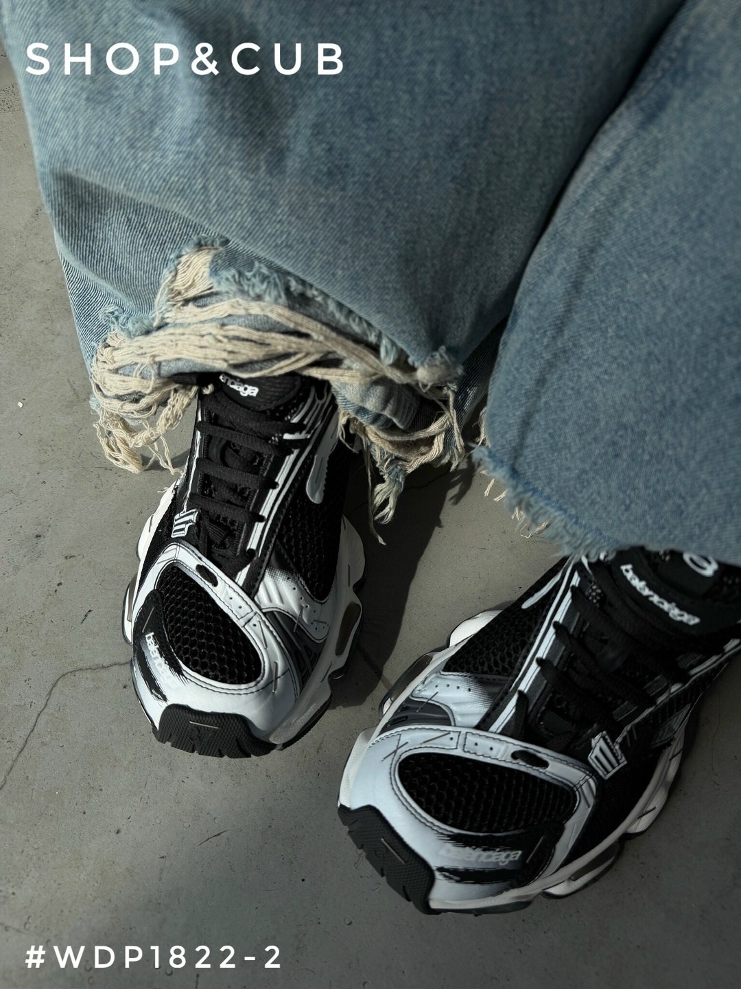 кроссовки,массивные кроссовки,кроссовки дизайнерские,женские кроссовки,обуви