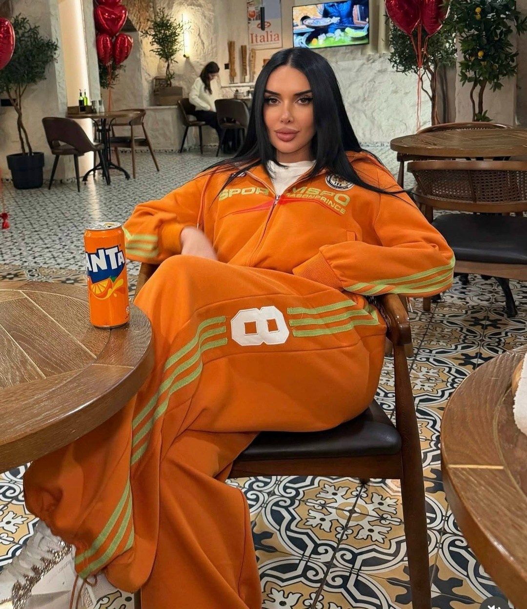 костюм спортивный женский,спортивный костюм,костюм женский,спортивный костюм модный,спортивный костюм стильный