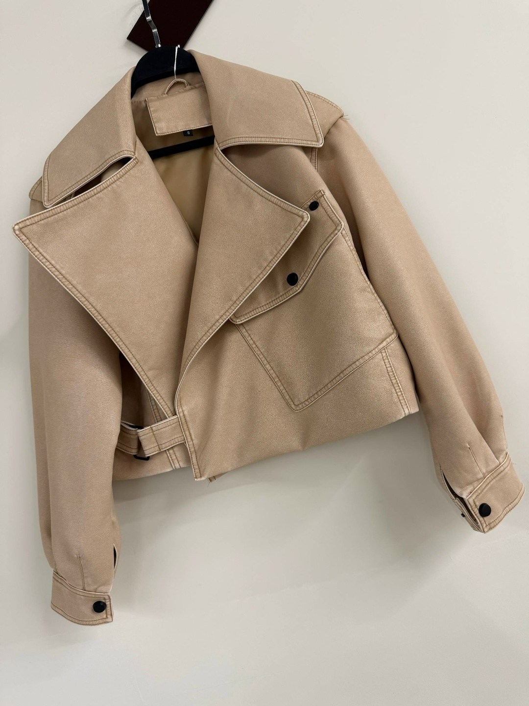 куртка женская короткая из искусственной кож,куртка из искусственной кожи женская,кожаная женская куртка,короткая куртка из искусственной кожи,куртка женская