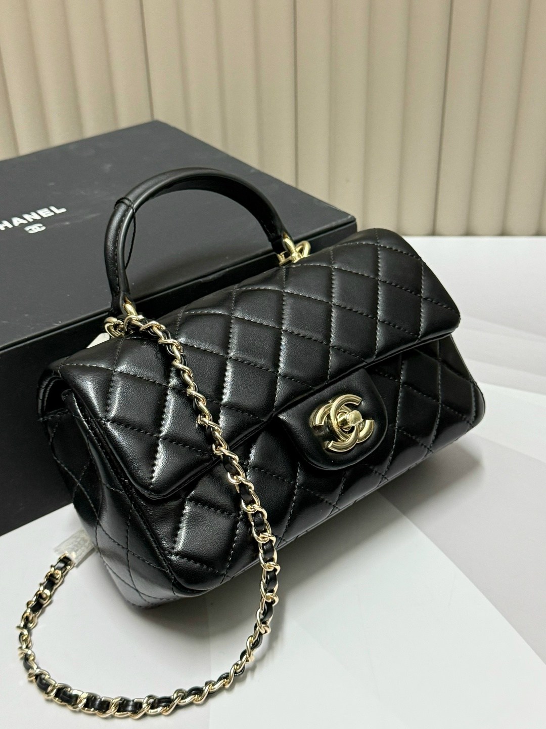 сумка шанель,chanel classic flap bag,сумочка в стиле chanel,сумка chanel,женские сумки chanel
