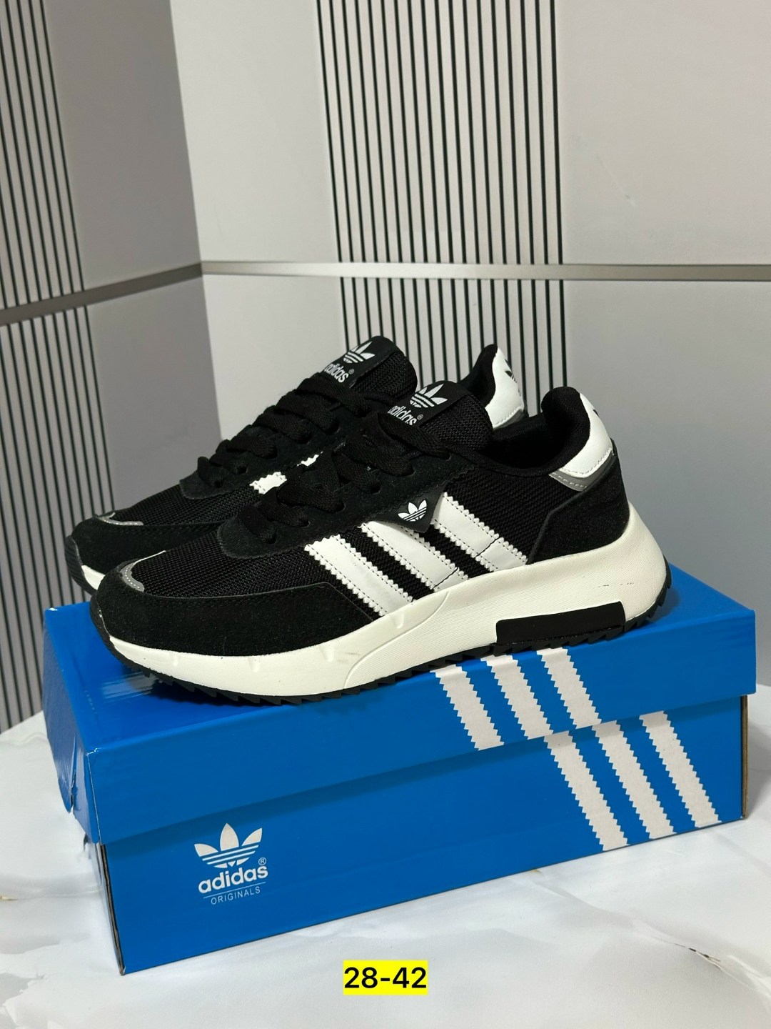 кроссовки мужские adidas,adidas кроссовки,кроссовки,кроссовки adidas retropy,кроссовка