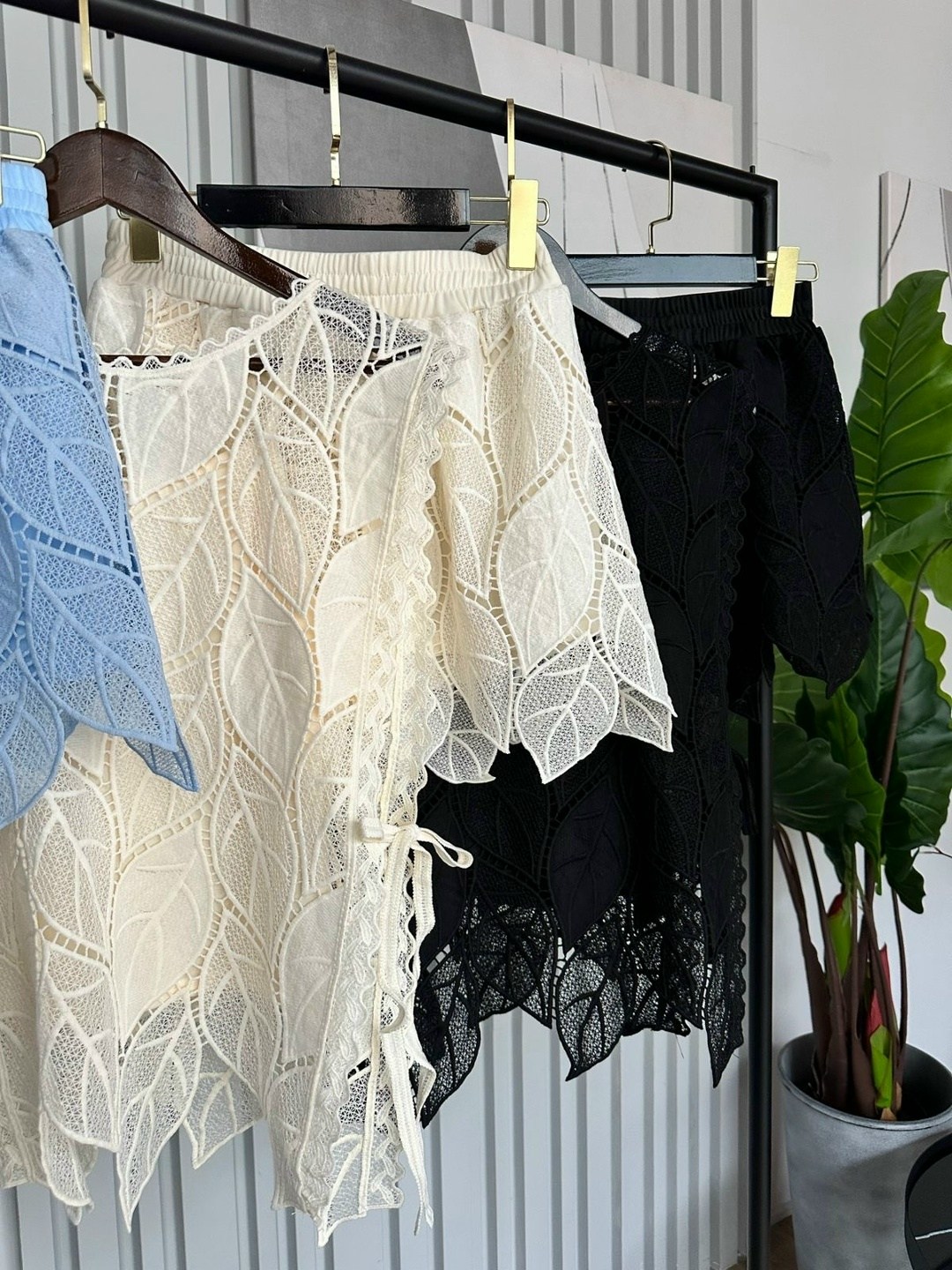 стильные костюмы,платья мини,вечернее платье мини,модная одежда