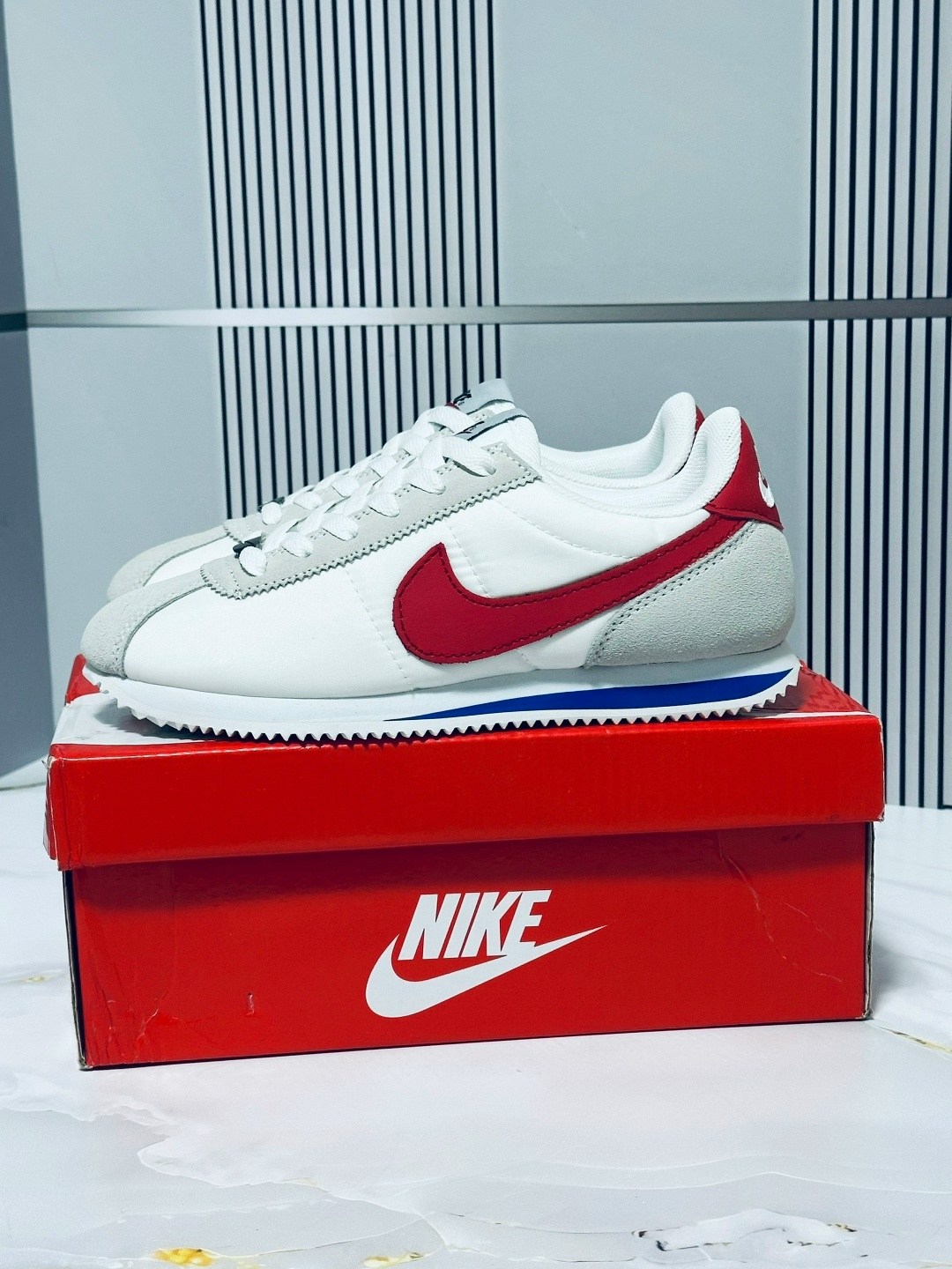 nike cortez classic,nike cortez,nike cortez forrest gump,найк кортез оригинал,nike cortez original