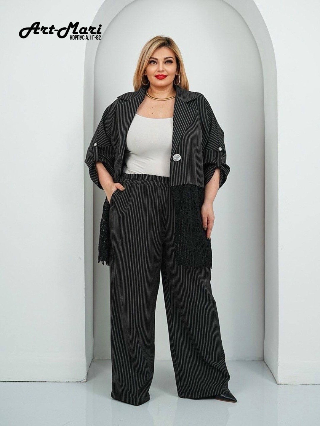 брючный костюм michel chic 1386/1 черный,костюм брючный больших размеров в полоску,брючный костюм женский больших размеров final style,брючный костюм женский,брючный комплект