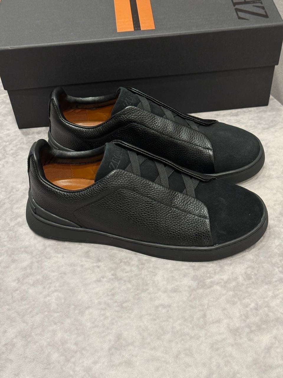 кеды zegna,чёрные кроссовки ermenegildo zegna triple stitch suede,zegna чёрные кроссовки triple stitch suede,кроссовки ermenegildo zegna,замшевые кеды мужские