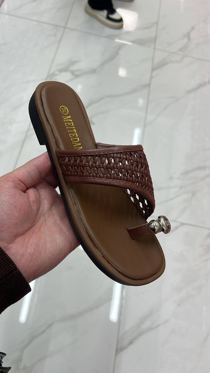 ,женские шлепанцы,женские шлепки,летняя женская ,женская