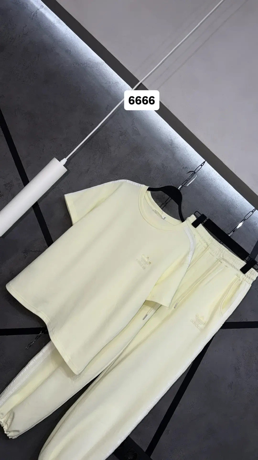 женский спортивный костюм,спортивный костюм,женские костюмы,костюм,летние костюмы