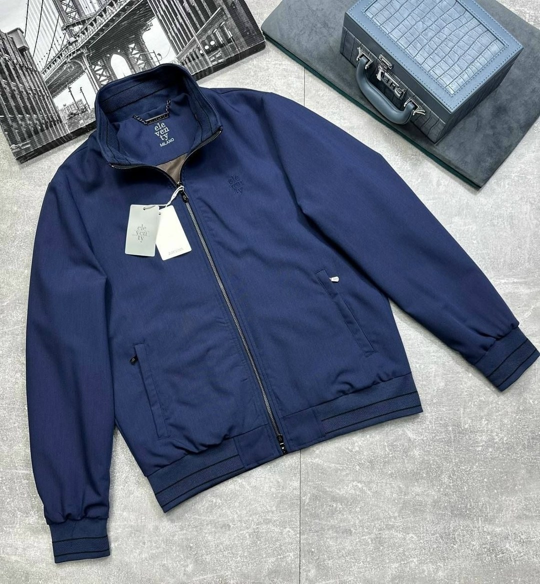 куртка стильная,брендовые куртки,куртка кожаная,легкая куртка,двухсторонняя куртка