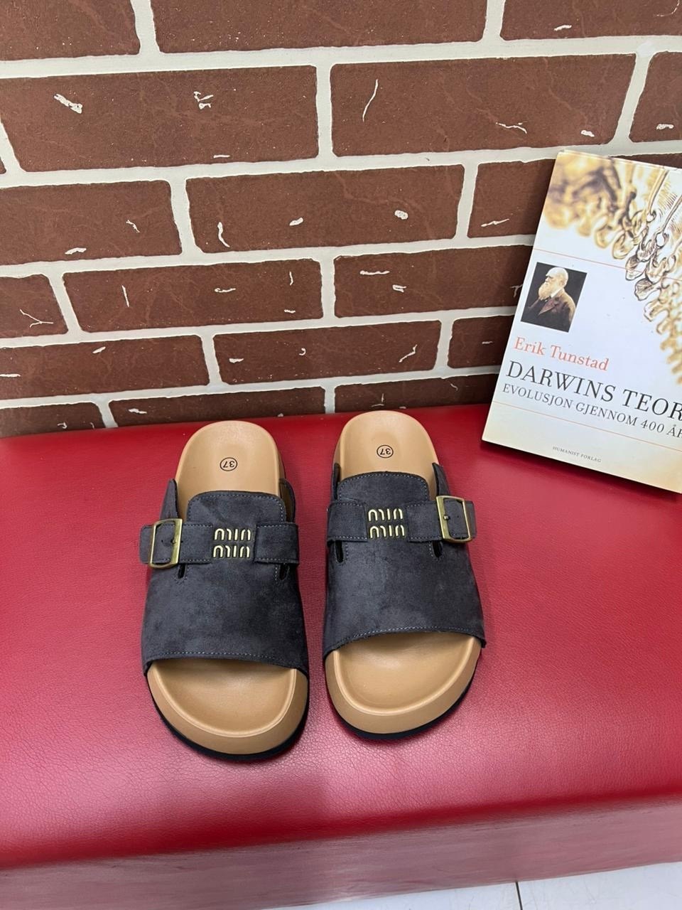 ,женские шлепанцы,женские тапки,женские шлепки,сандали